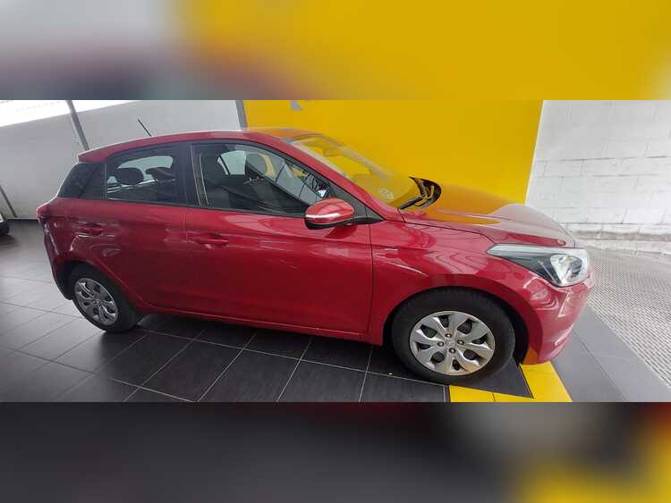 Hyundai i20  foto 5